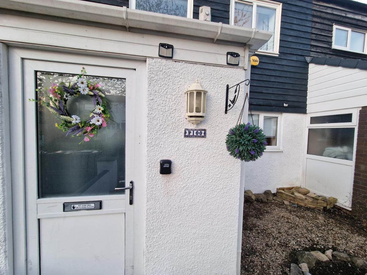 Spacious Comfort: NEC-Adjacent Home with Fast Wi-Fi Marston Green Exterior photo